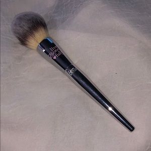 IT Cosmetics Love Complexion Powder Brush #225